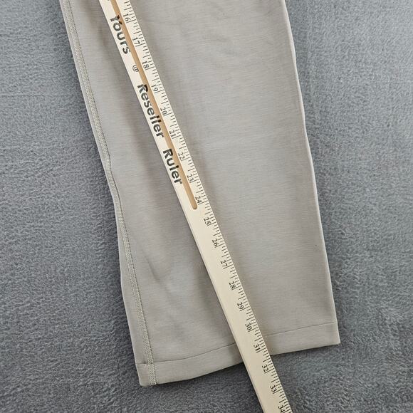 Lululemon Softstreme High-Rise Pant  Activewear Preppy Size 10 - Picture 3 of 7
